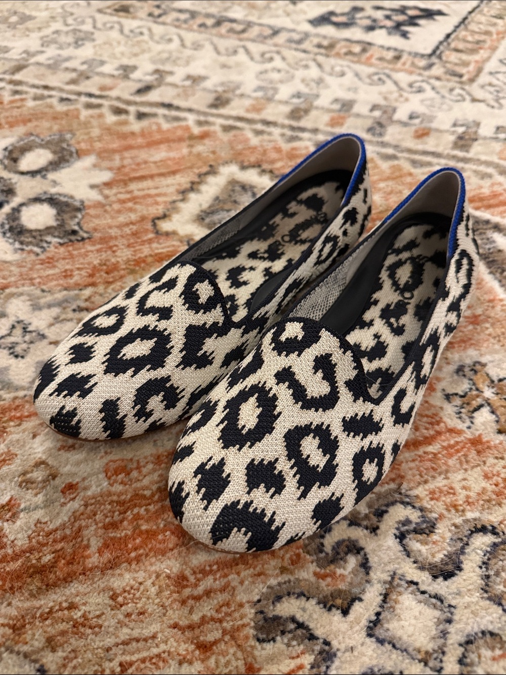 RETIRED Rothy's Shoes Black White Ikat Leopard Knit Loafers Flats Washable 8.5 9